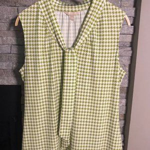 Banana Republic sleeveless top Size XL